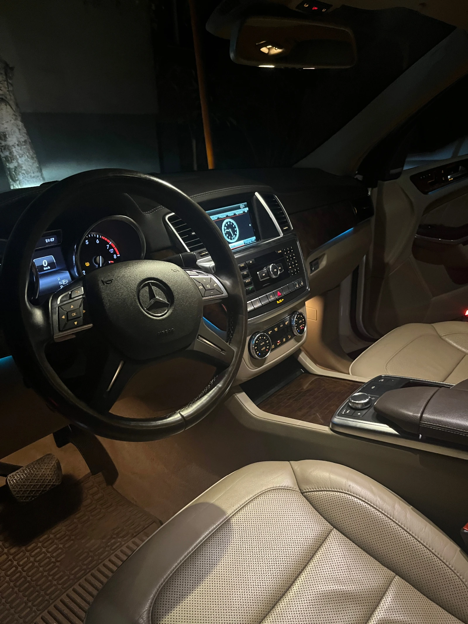 Mercedes-Benz GL 450, снимка 3 - Автомобили и джипове - 54956891
