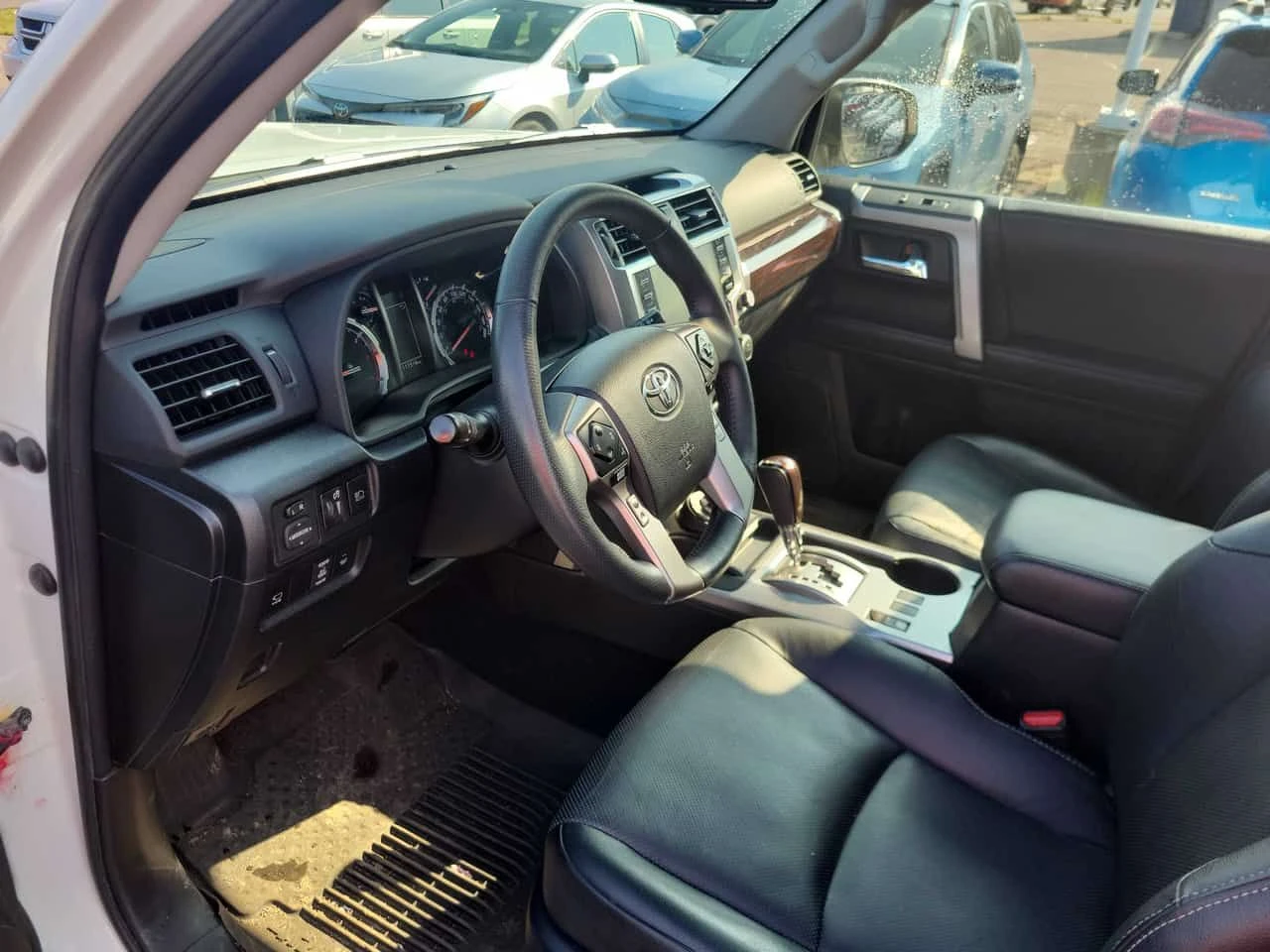 Toyota 4runner * 4WD * ������ ���������������� �� TOYOTA | Mobile.bg � ����������� 5