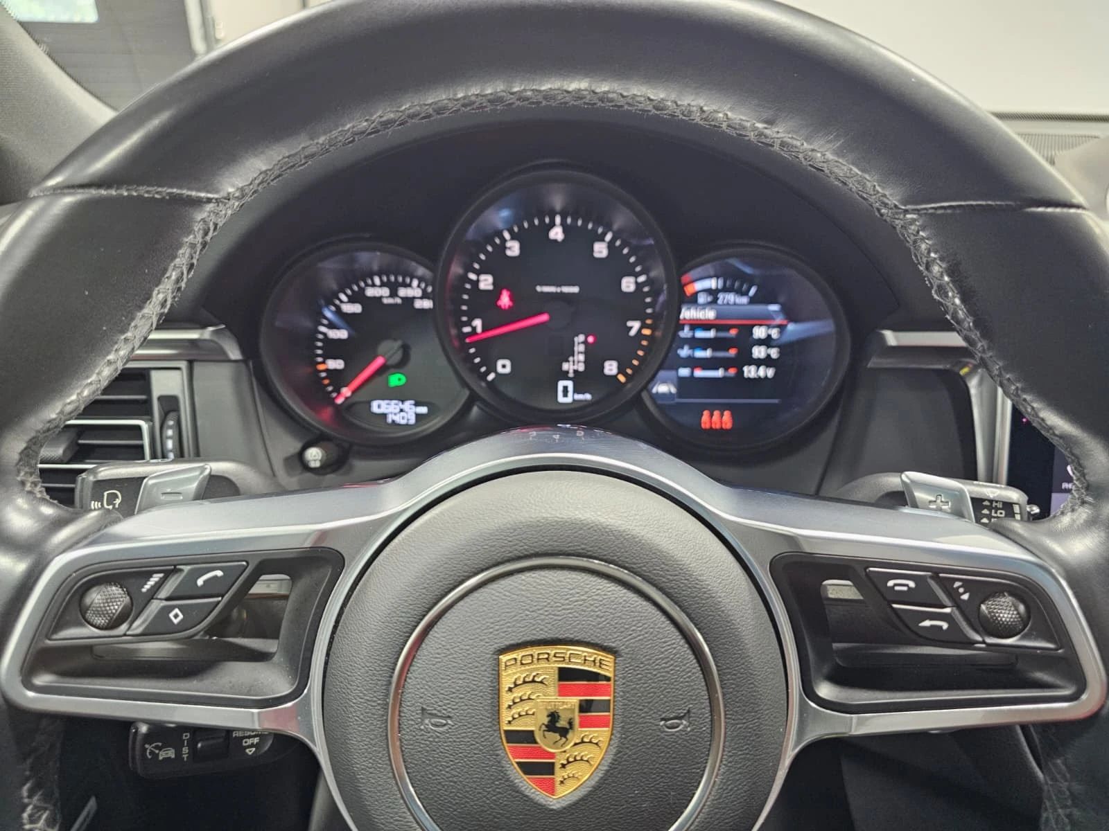 Porsche Macan * AWD * CARFAX * ОПЦИЯ ЗА ФИНАНСИРАНЕ, снимка 16 - Автомобили и джипове - 55983904