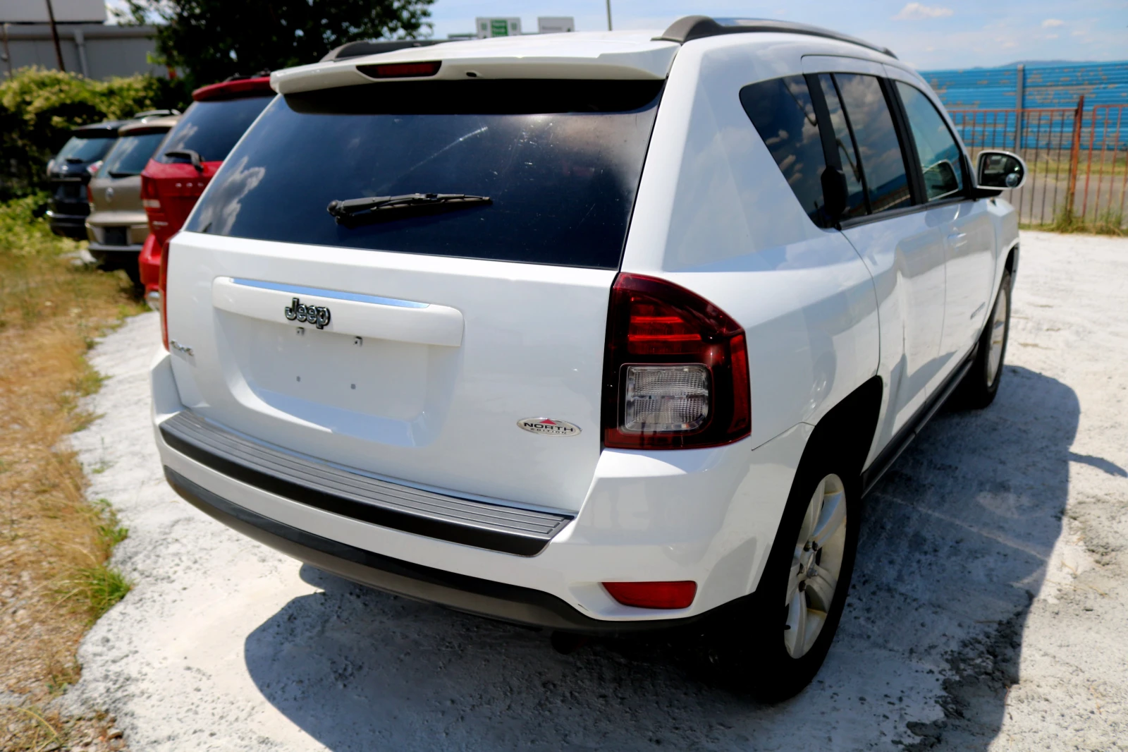 Jeep Compass 2.4 4x4, снимка 4 - Автомобили и джипове - 56350262