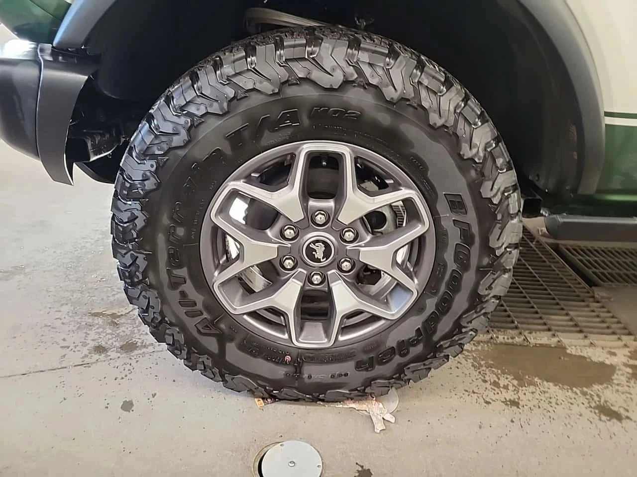 Ford Bronco, снимка 6 - Автомобили и джипове - 56726556