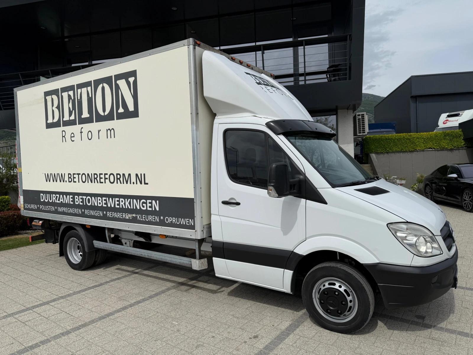 Mercedes-Benz Sprinter 511CDI OM646 до 3.5т. Клима Падащ борд 4.26м.  - изображение 2