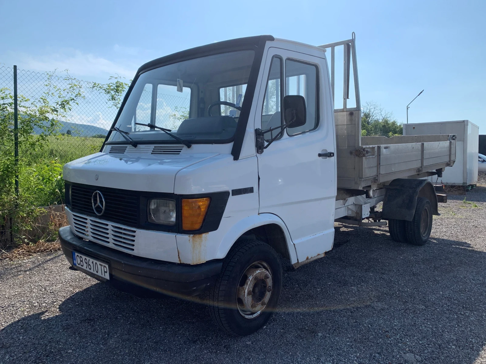Mercedes-Benz 410 #САМОСВАЛ# ДО 3, 5т N1 - изображение 2