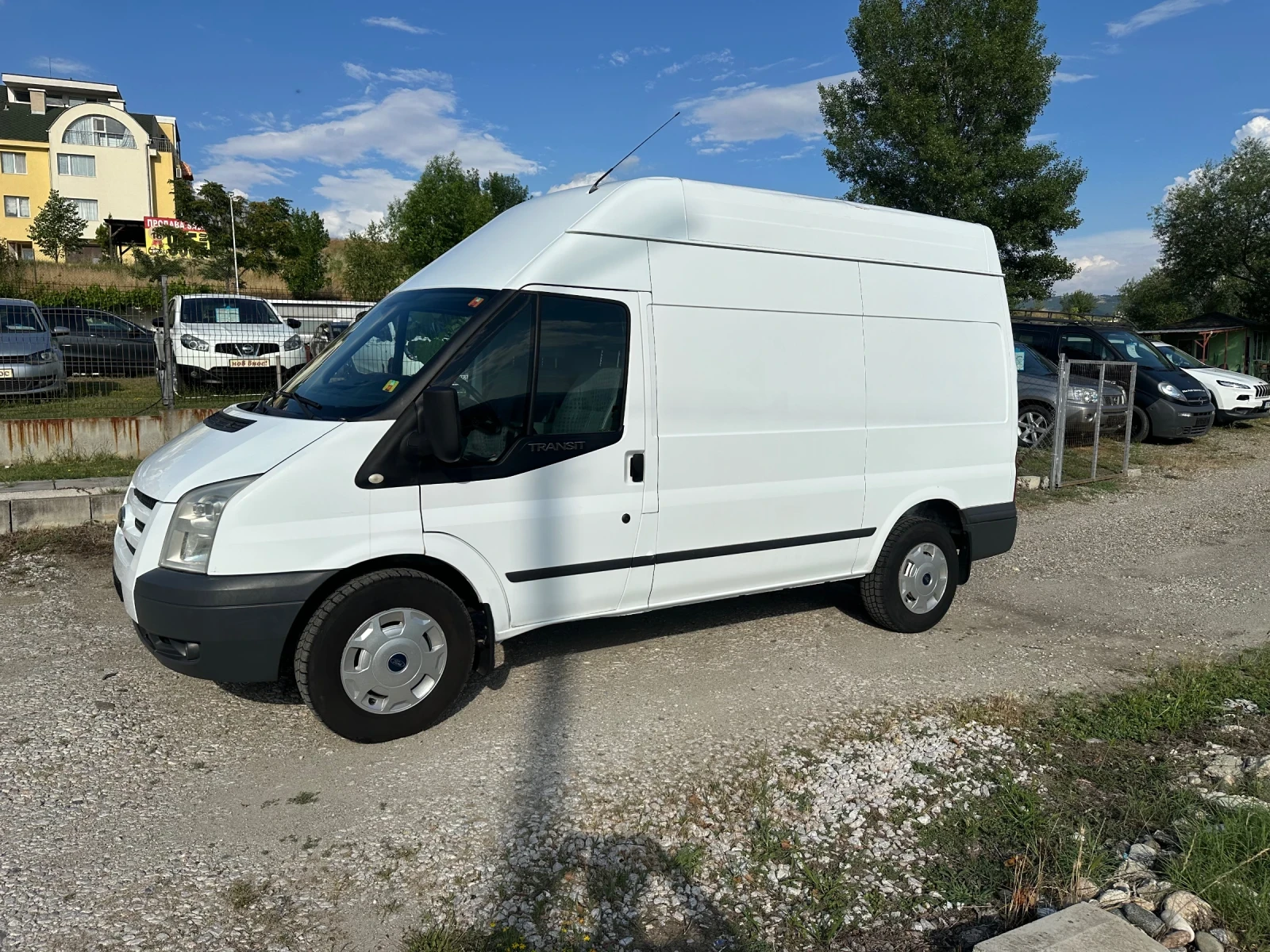 Ford Transit 2.2 140 коня, снимка 4 - Бусове и автобуси - 55015223