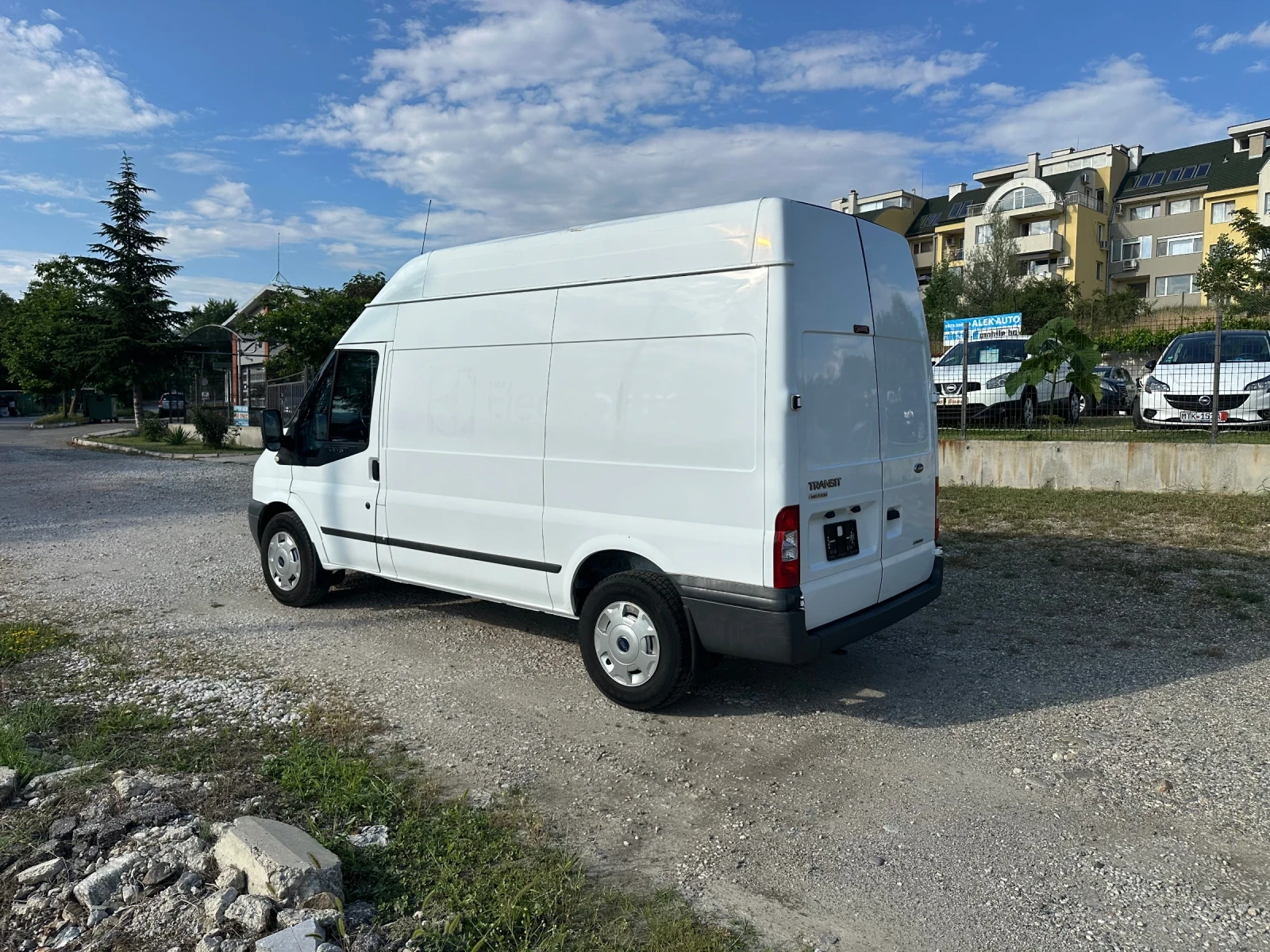 Ford Transit 2.2 140 коня, снимка 7 - Бусове и автобуси - 55015223