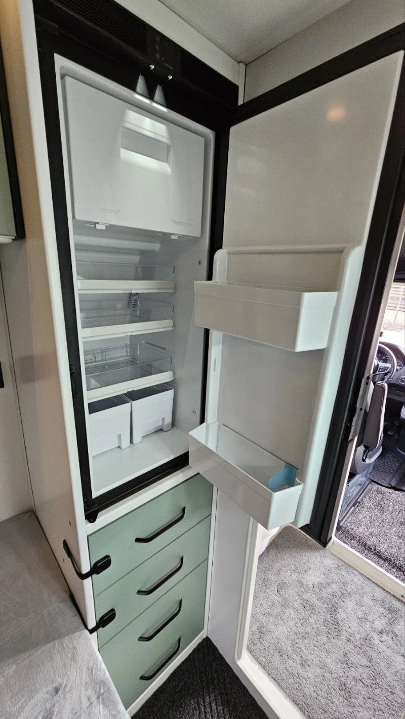 Кемпер Mercedes-Benz 4X4 Cetora 02, снимка 9 - Каравани и кемпери - 53166020