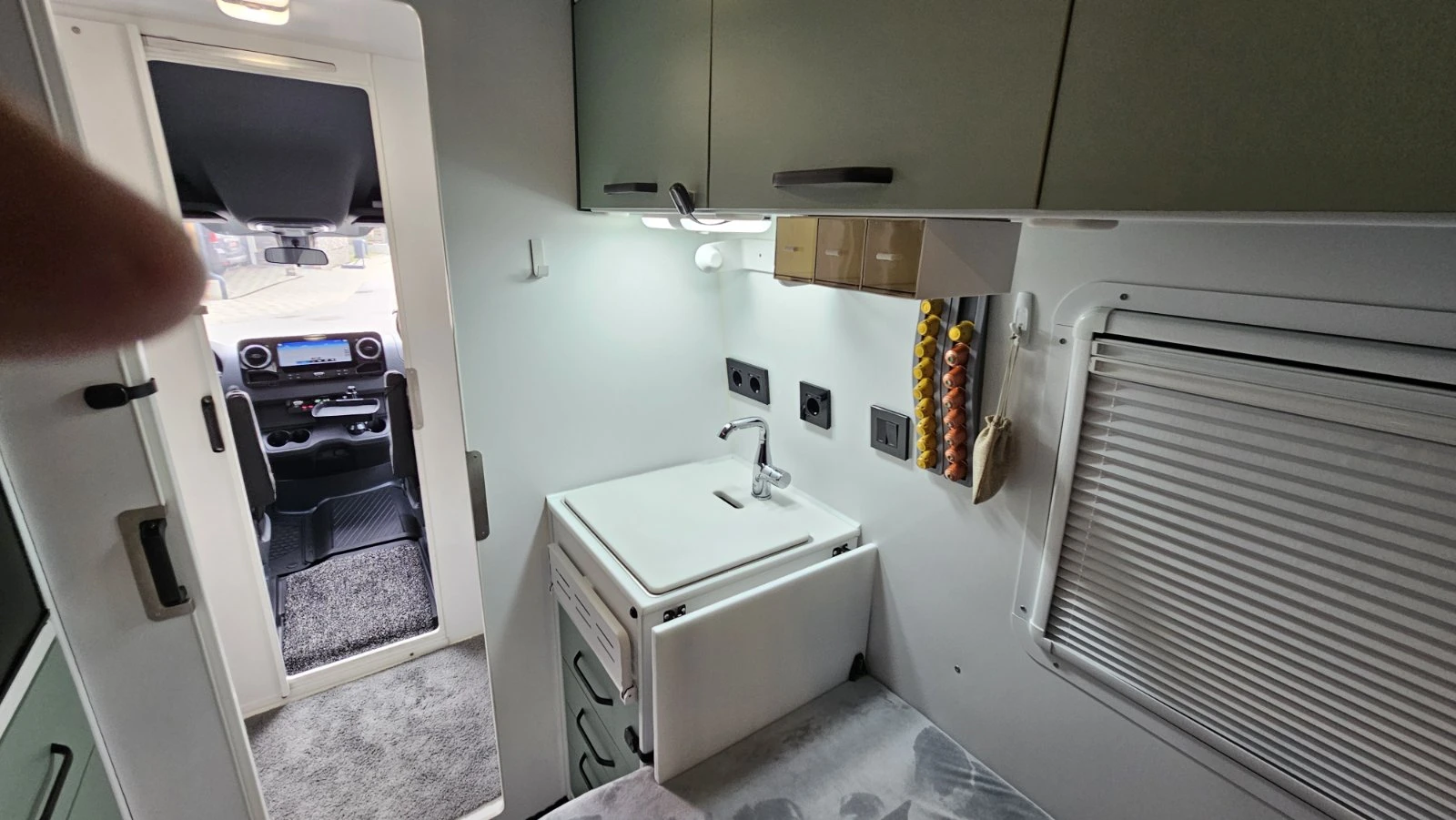 ������ Mercedes-Benz 4X4 Cetora 02 | Mobile.bg � ����������� 12