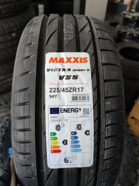 Гуми Летни 225/45R17, снимка 1