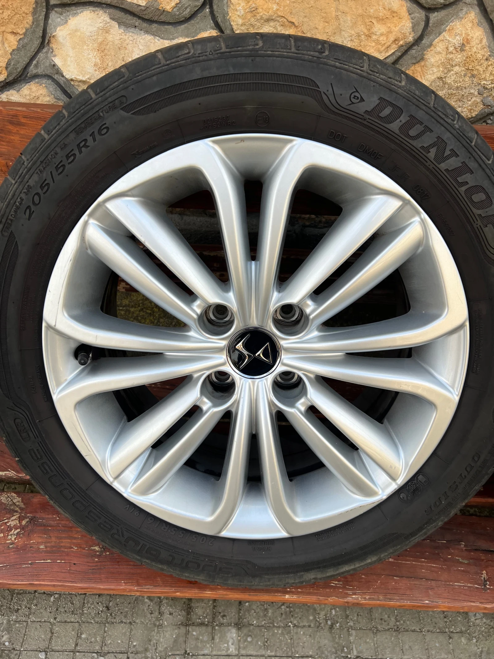 ���� � ������ 205/55R16 | Mobile.bg � ����������� 1
