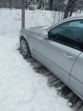 Mercedes-Benz E 500, снимка 8