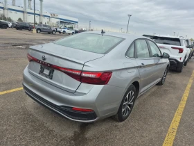 VW Jetta TRENDLINE * * CARFAX * * АВТО КРЕДИТ * * , снимка 3