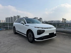 Xpeng G9, снимка 3