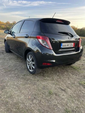 Toyota Yaris 1, 3 Автоматик Швейцария Перфектен!, снимка 10