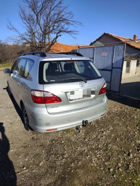 Toyota Avensis verso, снимка 3