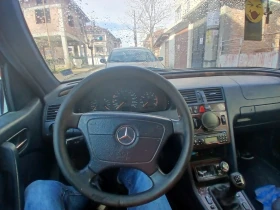 Mercedes-Benz C 220 - 1200 € / 2347.00 лв. - 60776103 6