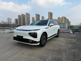 ������ Xpeng G9