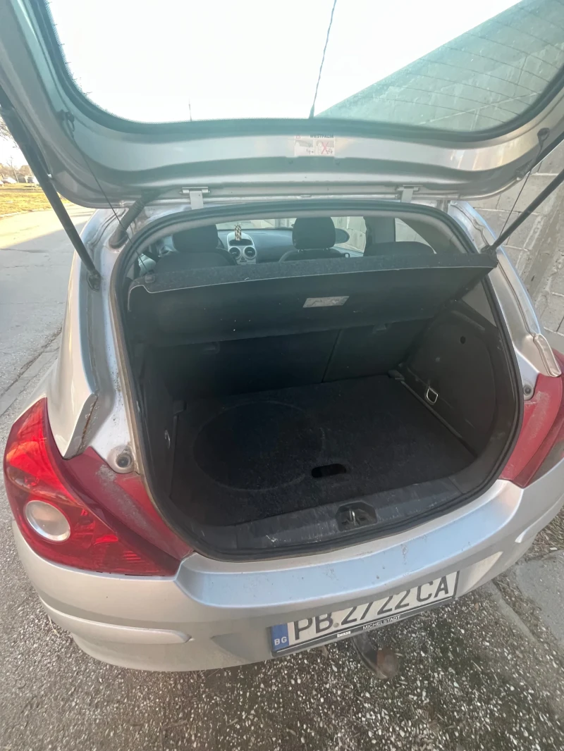 Opel Corsa 1, 25, снимка 5 - Автомобили и джипове - 46602077