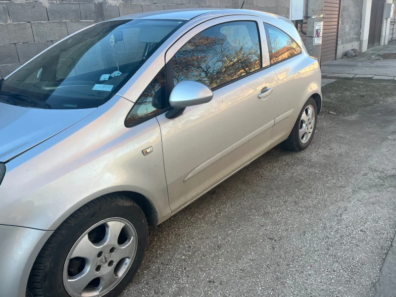 Opel Corsa 1, 25, снимка 3 - Автомобили и джипове - 46602077