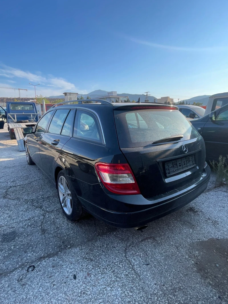 Mercedes-Benz C 200 ДвигателM271, снимка 10 - Автомобили и джипове - 47387799