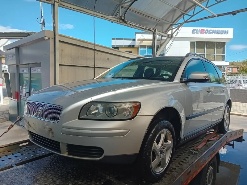 Volvo V50 2.0d, снимка 4 - Автомобили и джипове - 47428769