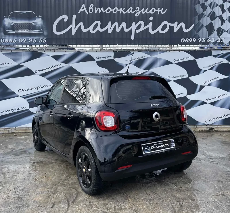 Smart Forfour Като нов, снимка 6 - Автомобили и джипове - 47453650