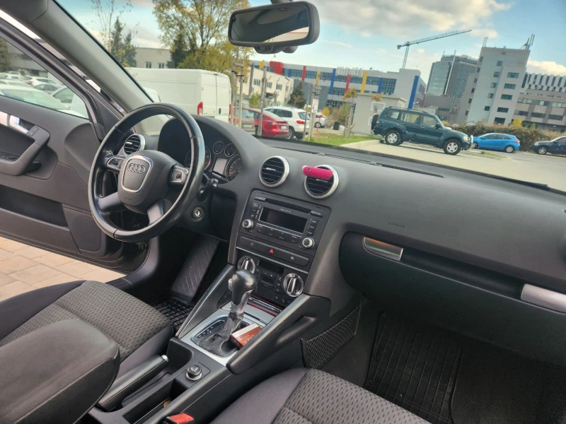 Audi A3 1.6, снимка 6 - Автомобили и джипове - 48642454