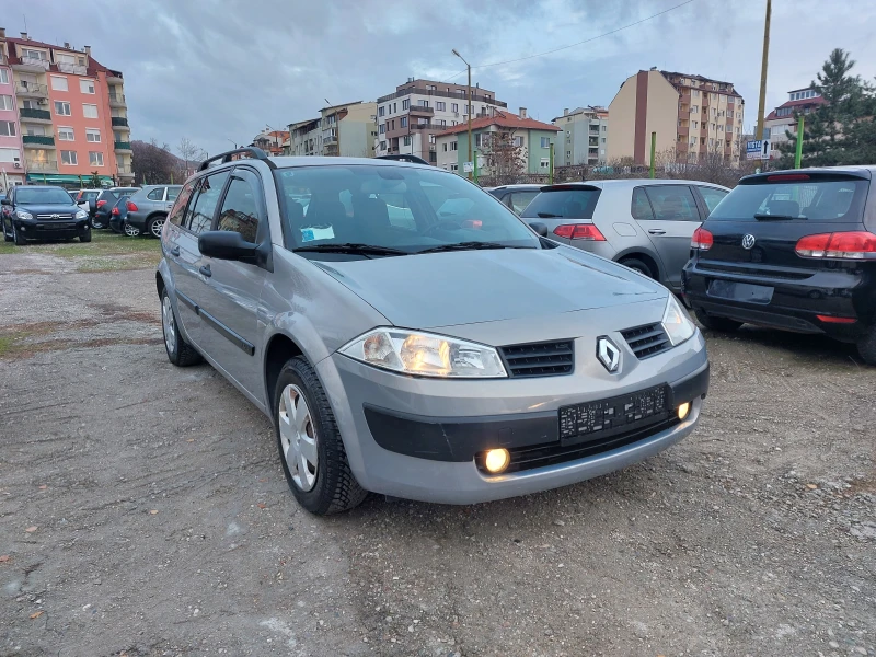 Renault Megane 1.4i* CLIMATIC* 36м. х 124лв.* , снимка 8 - Автомобили и джипове - 48238660