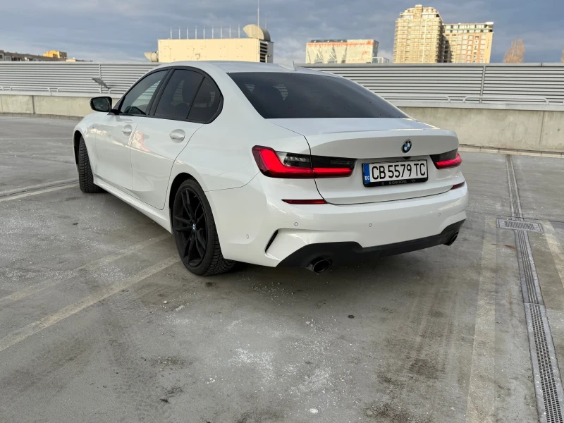 BMW 320 xDrive M Sport Professional, снимка 5 - Автомобили и джипове - 48713455