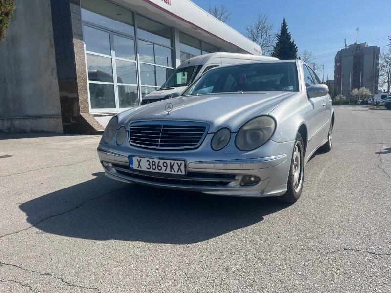 Mercedes-Benz E 270, снимка 2 - Автомобили и джипове - 49596089