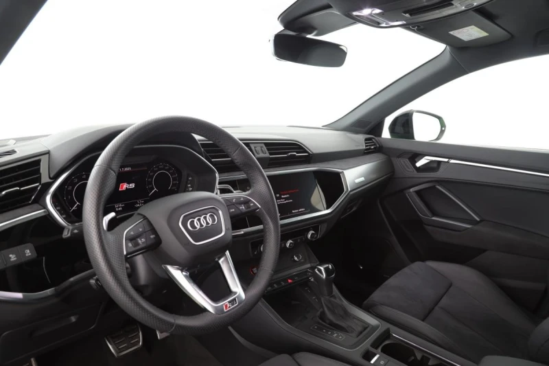 Audi RSQ3 2.5TFSI/SPORTBACK/SONOS/PANO/LED MATRIX/360 CAMERA, снимка 11 - Автомобили и джипове - 51169696