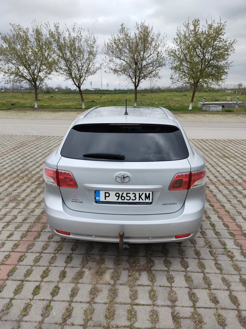 Toyota Avensis, снимка 4 - Автомобили и джипове - 52357208