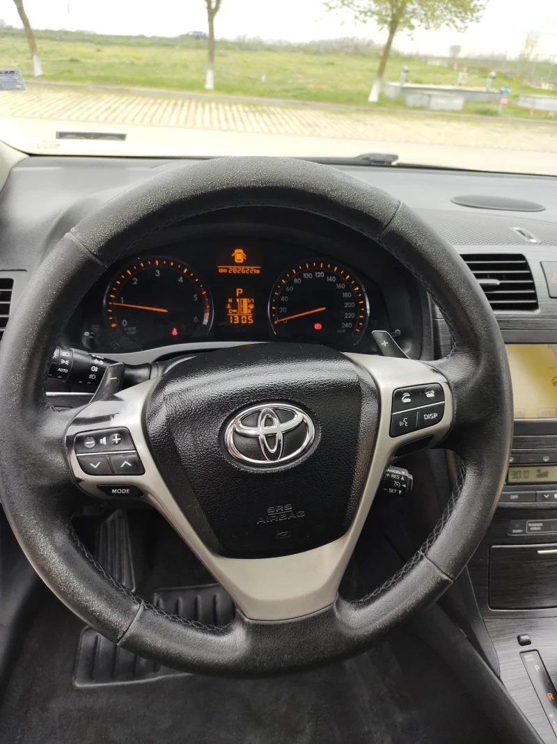 Toyota Avensis, снимка 9 - Автомобили и джипове - 52357208