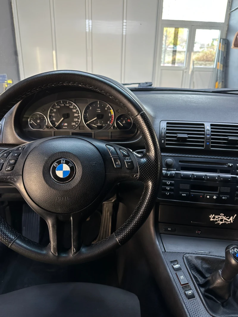 BMW 320, снимка 7 - Автомобили и джипове - 52311894