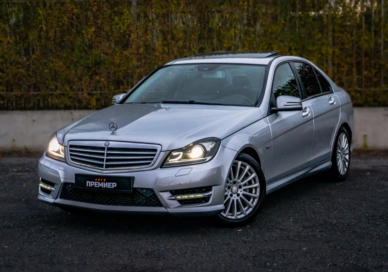 Mercedes-Benz C 220 РЕАЛНИ КМ-6М.ГАР.ТОП!