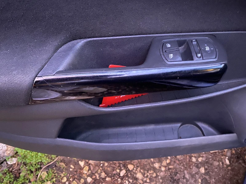 Opel Corsa D, снимка 10 - Автомобили и джипове - 52726122