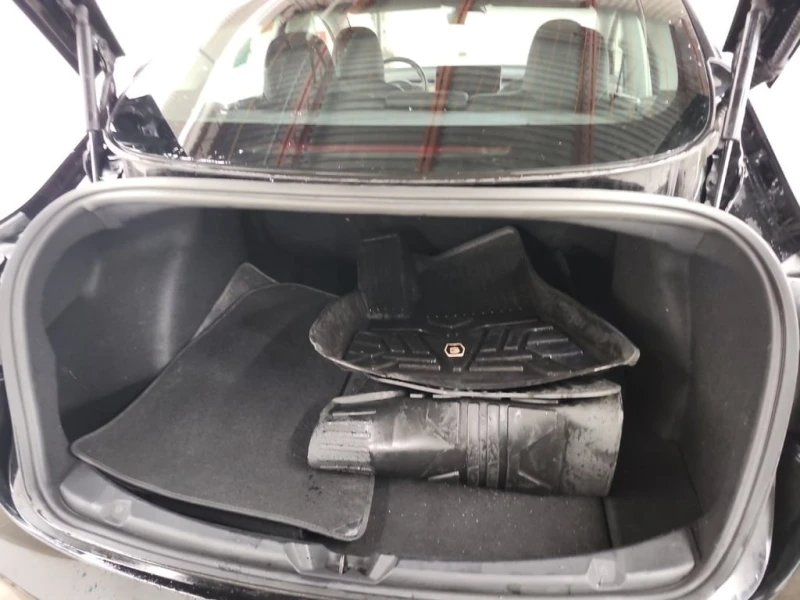 Tesla Model 3 * STANDARD RANGE PLUS * CARFAX * БЕЗ ПЪРВОНАЧАЛНА , снимка 16 - Автомобили и джипове - 52842192