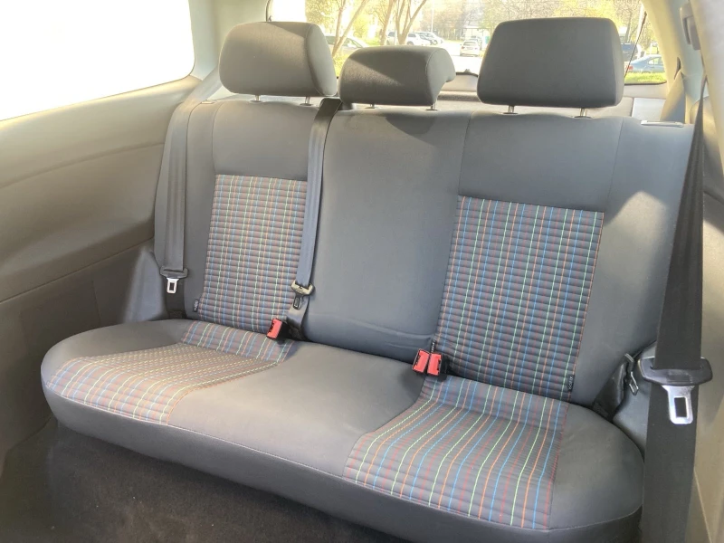 VW Polo 1.4TDI 105Хил Км, снимка 11 - Автомобили и джипове - 52844334