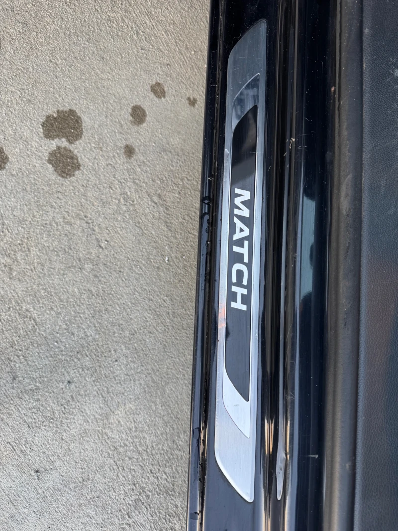 VW Golf, снимка 11 - Автомобили и джипове - 52859815