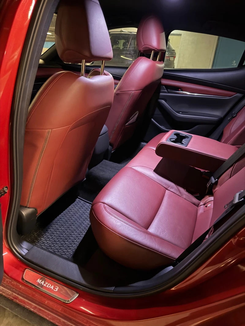 Mazda 3 Skyactiv X AWD, снимка 6 - Автомобили и джипове - 53263252