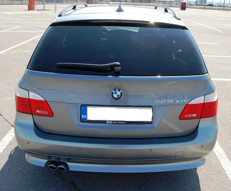 BMW 525 XD, снимка 12 - Автомобили и джипове - 46809106