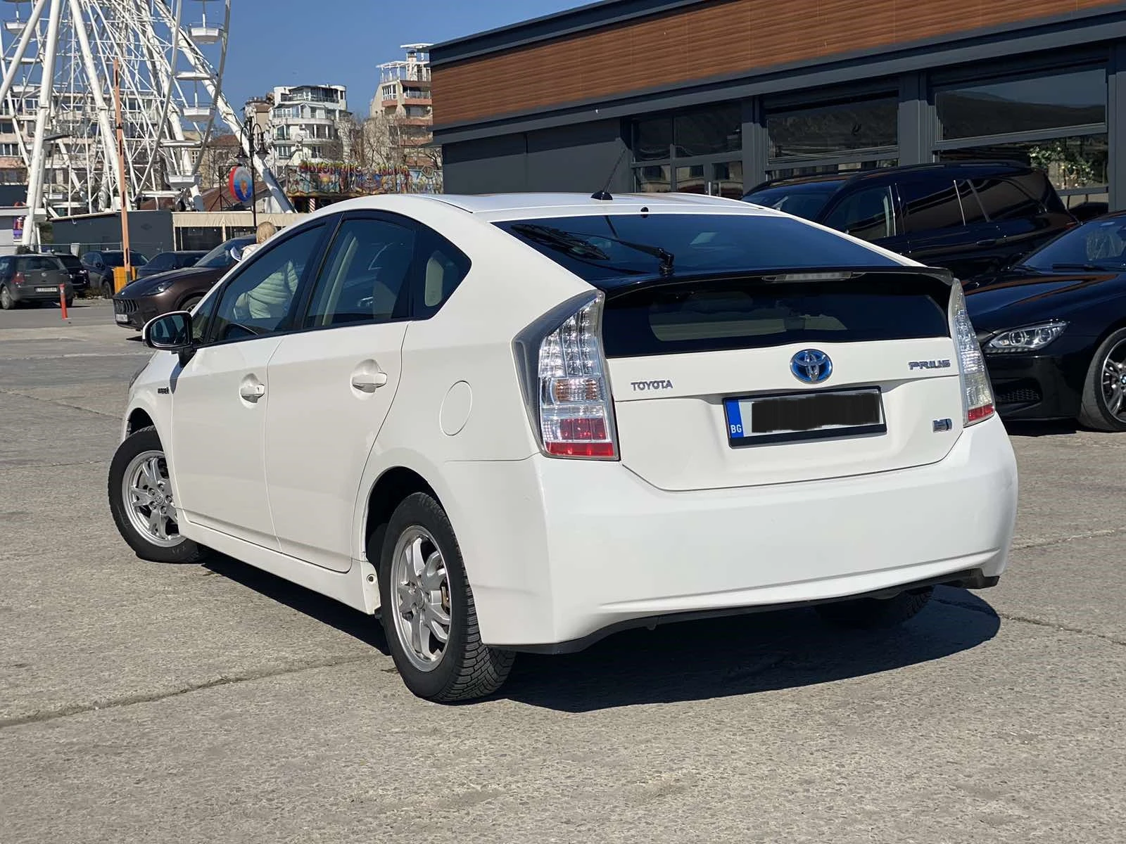 Toyota Prius  - изображение 4