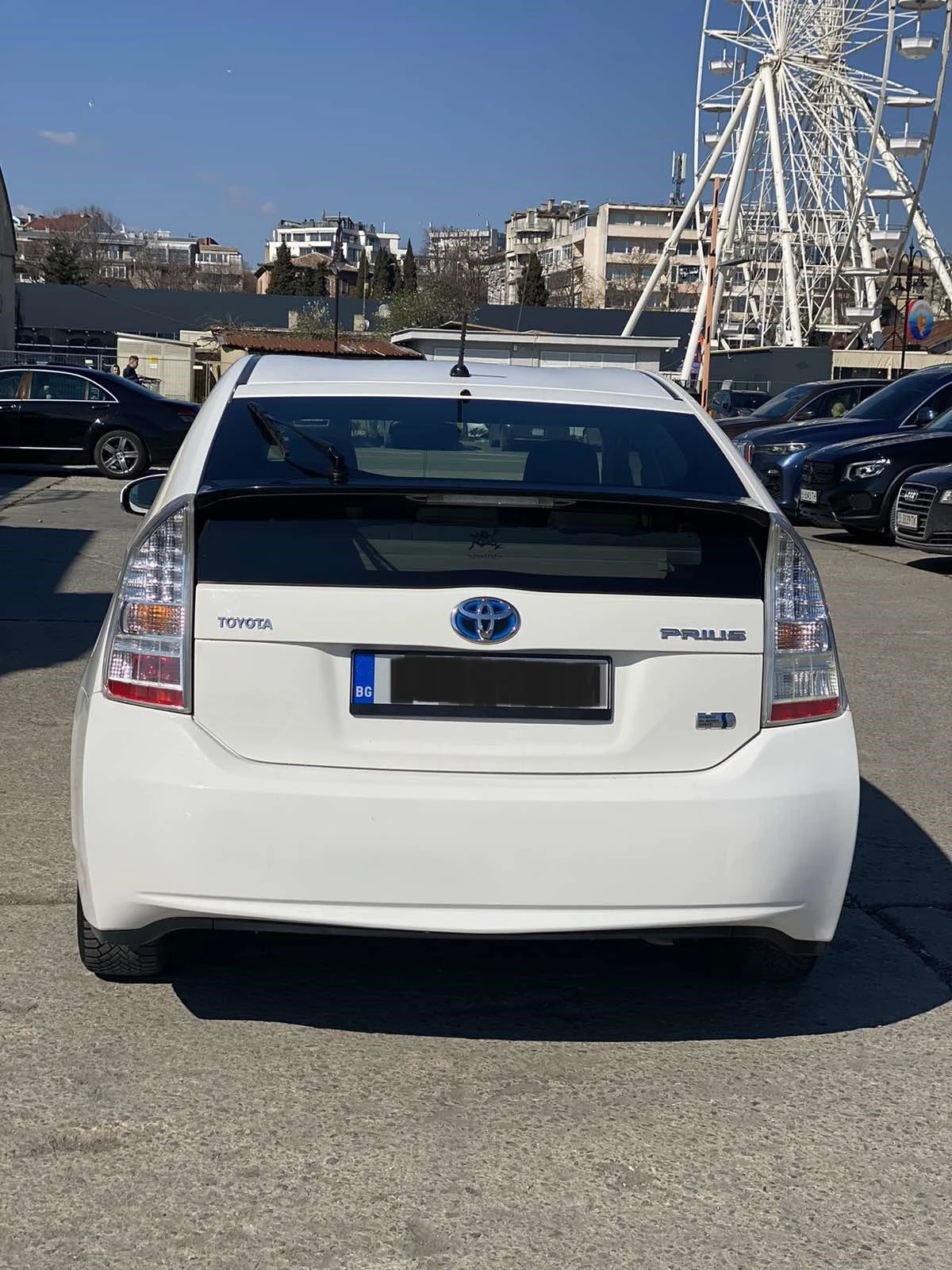 Toyota Prius  - изображение 6