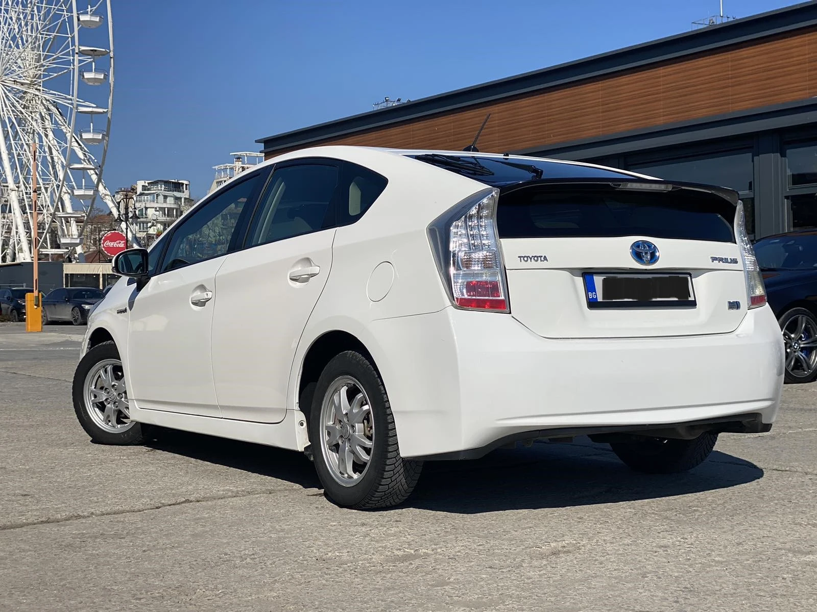 Toyota Prius  - изображение 2