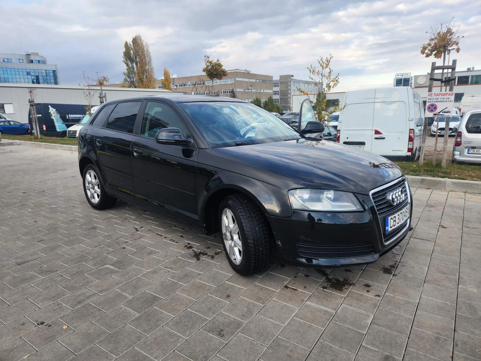 Audi A3 1.6 - изображение 2