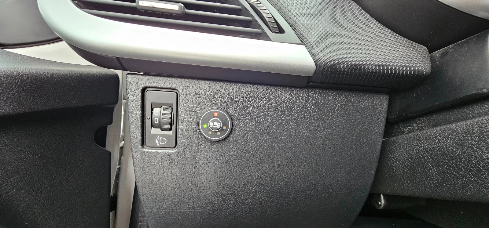 Peugeot 207 LPG 1.4  | Mobile.bg   13