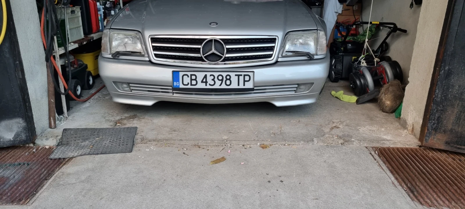 Mercedes-Benz SL 320 - изображение 5