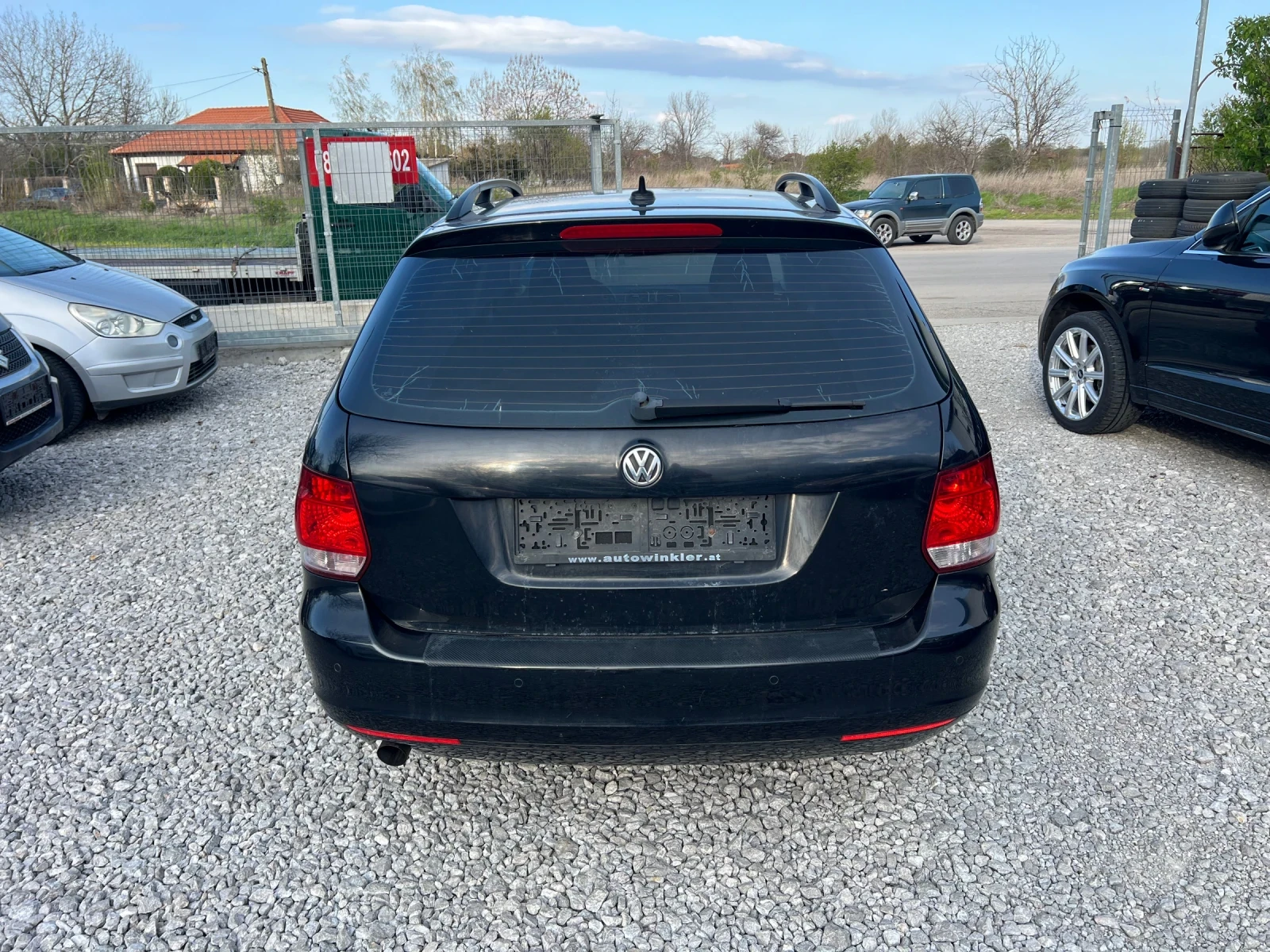 VW Golf 1.6 105 нави 2013г - изображение 6