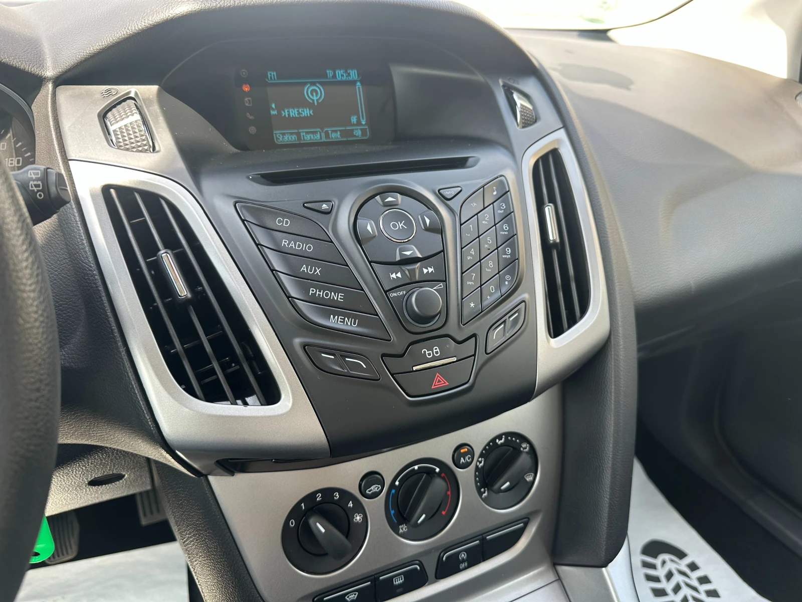 Ford Focus 1.6d 105 .. | Mobile.bg   12