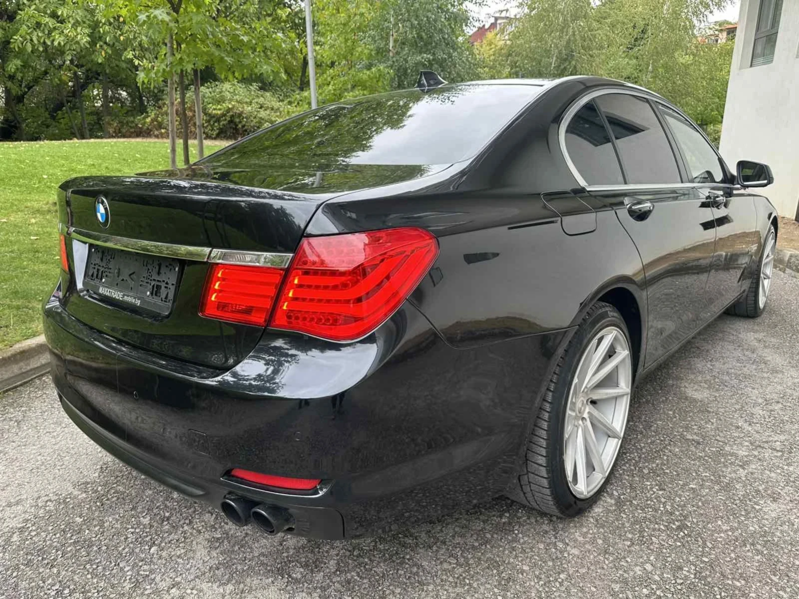 BMW 730 d / M-OPTIC / КАМЕРА  - изображение 7
