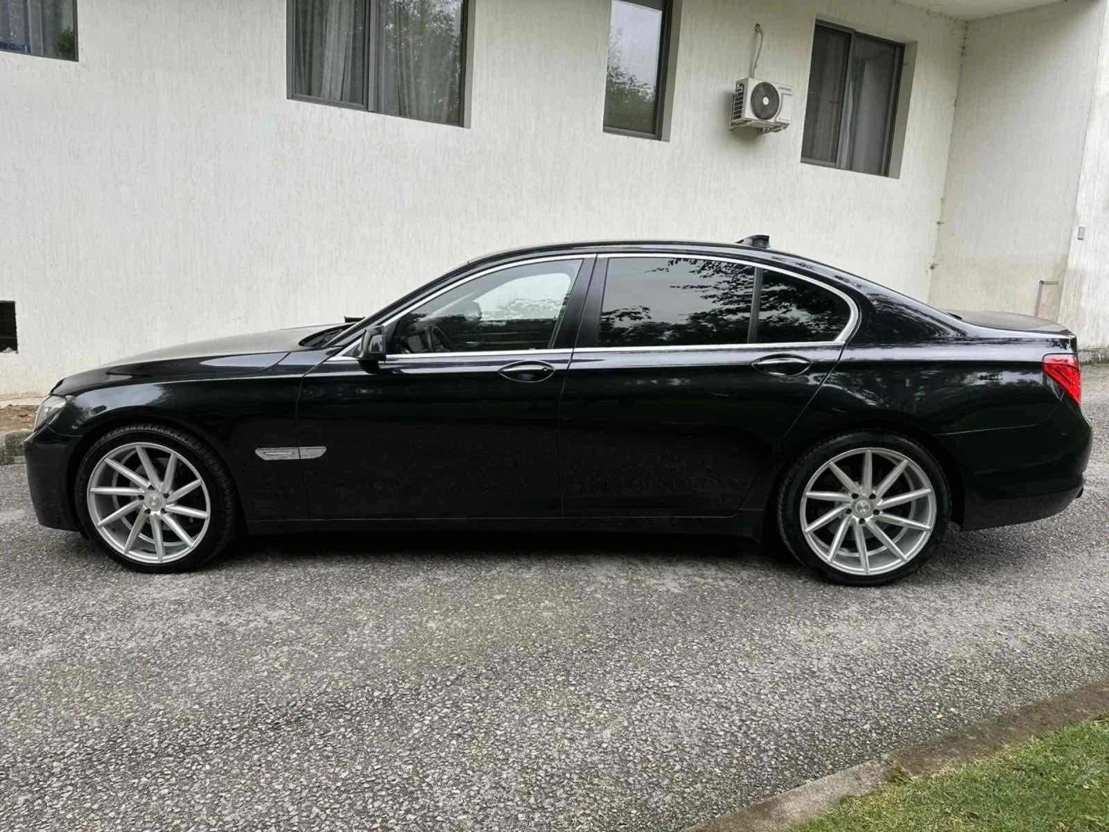 BMW 730 d / M-OPTIC / КАМЕРА  - изображение 4